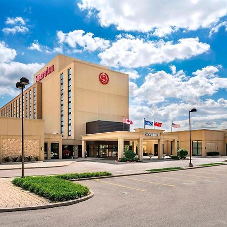 Sheraton Toronto Airport Hotel & Conference Centre Ngoại thất bức ảnh