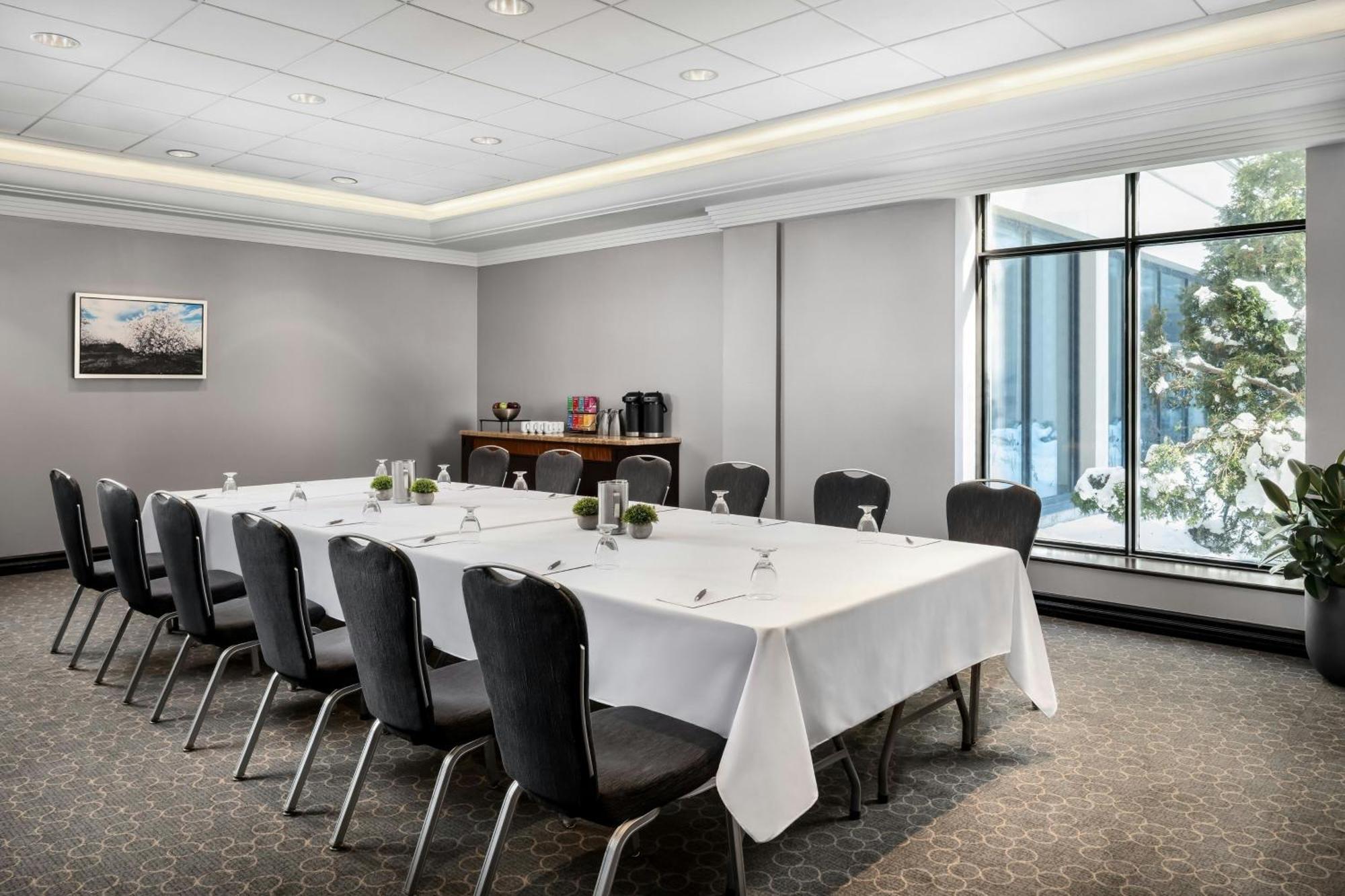 Sheraton Toronto Airport Hotel & Conference Centre Ngoại thất bức ảnh