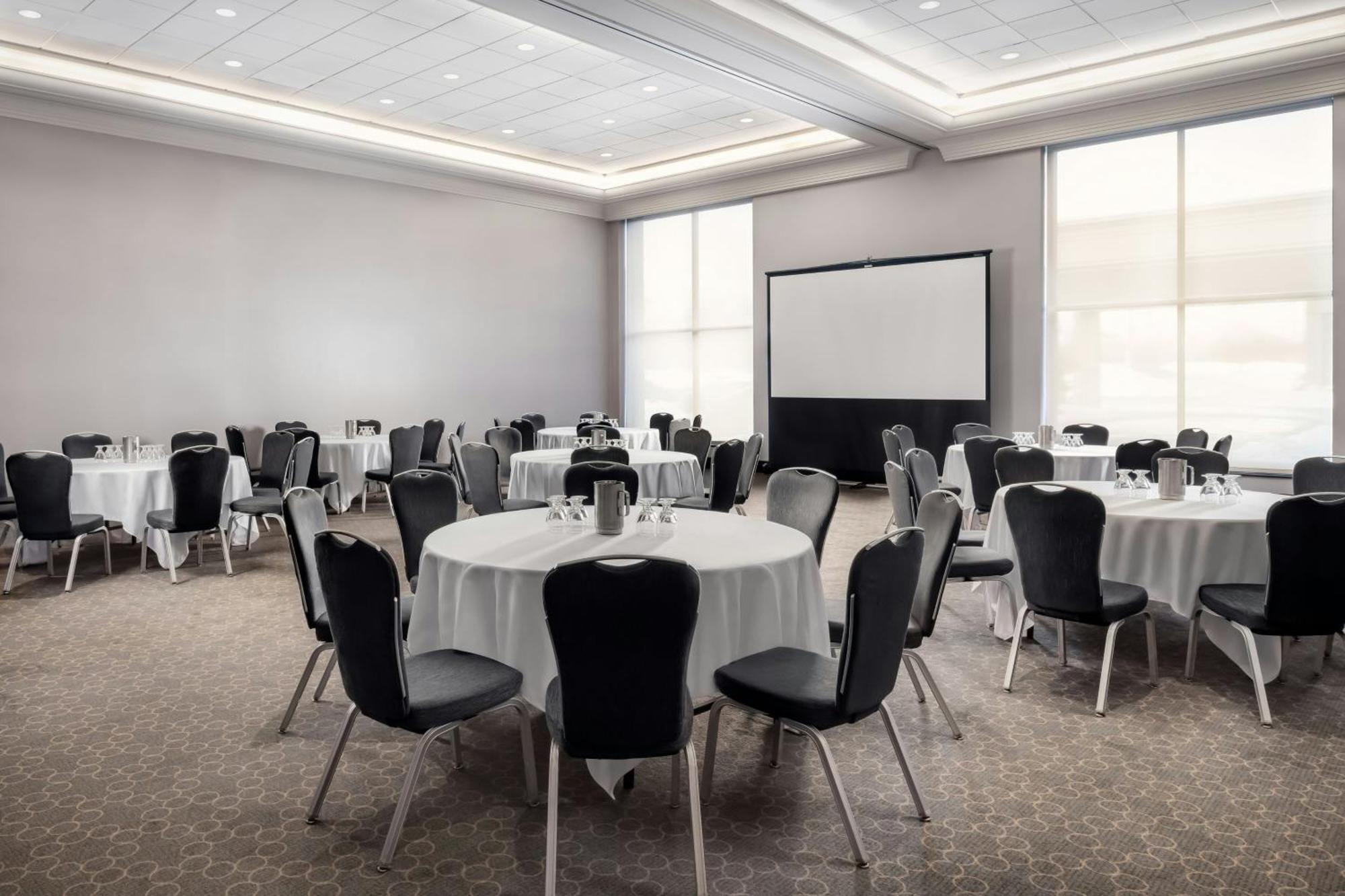 Sheraton Toronto Airport Hotel & Conference Centre Ngoại thất bức ảnh
