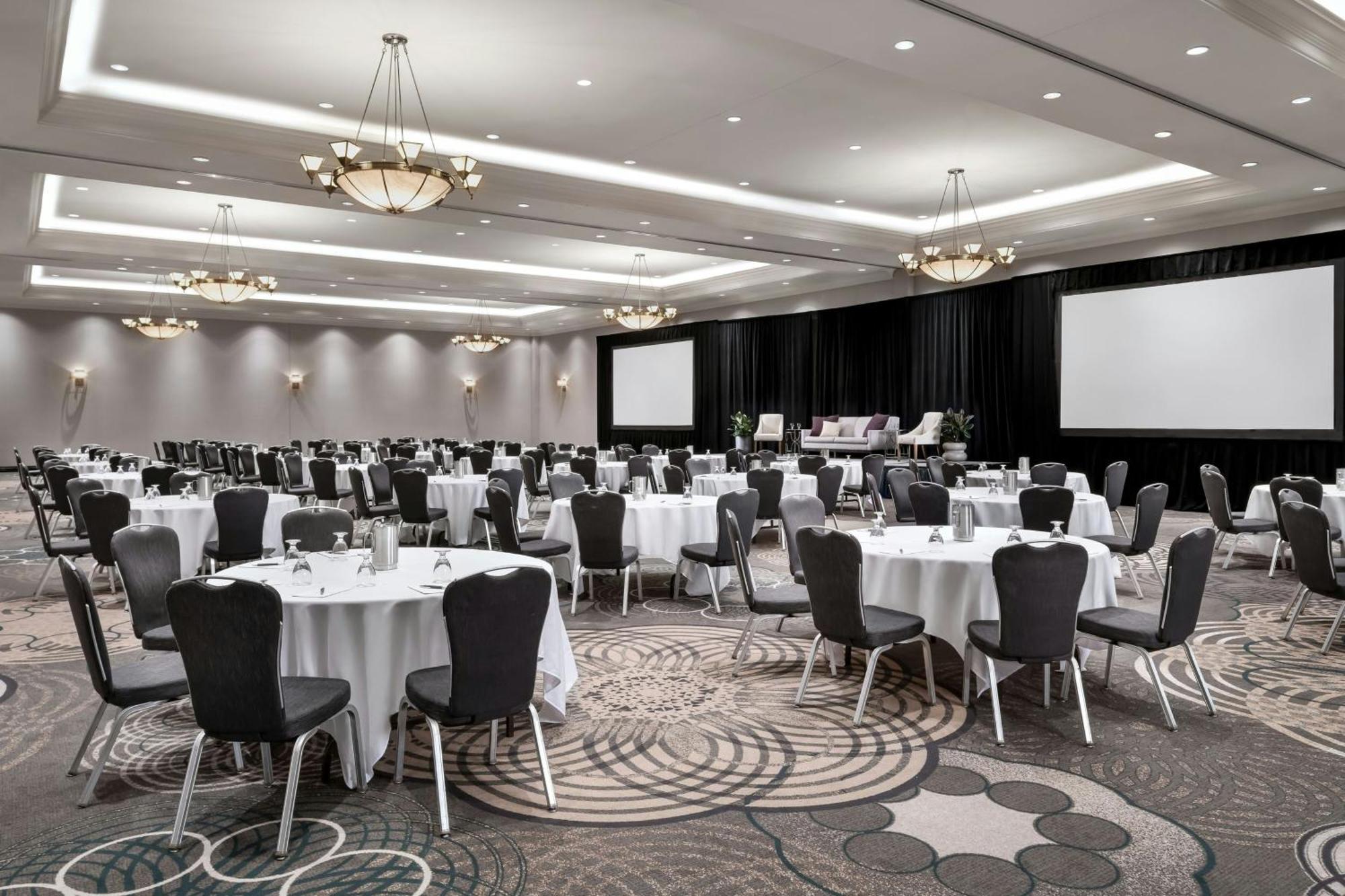Sheraton Toronto Airport Hotel & Conference Centre Ngoại thất bức ảnh